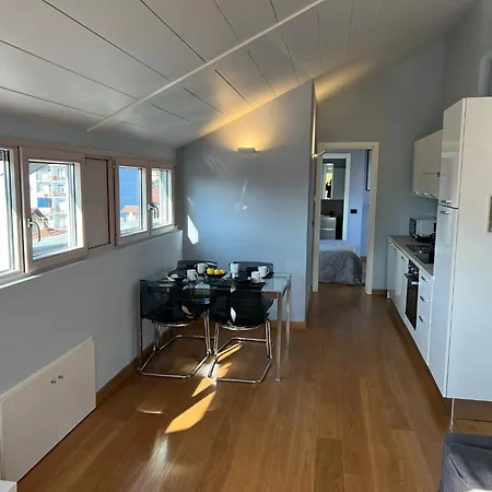 Attico Don Minzoni * Intra