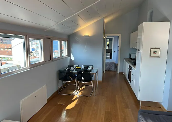 Attico Don Minzoni * Intra